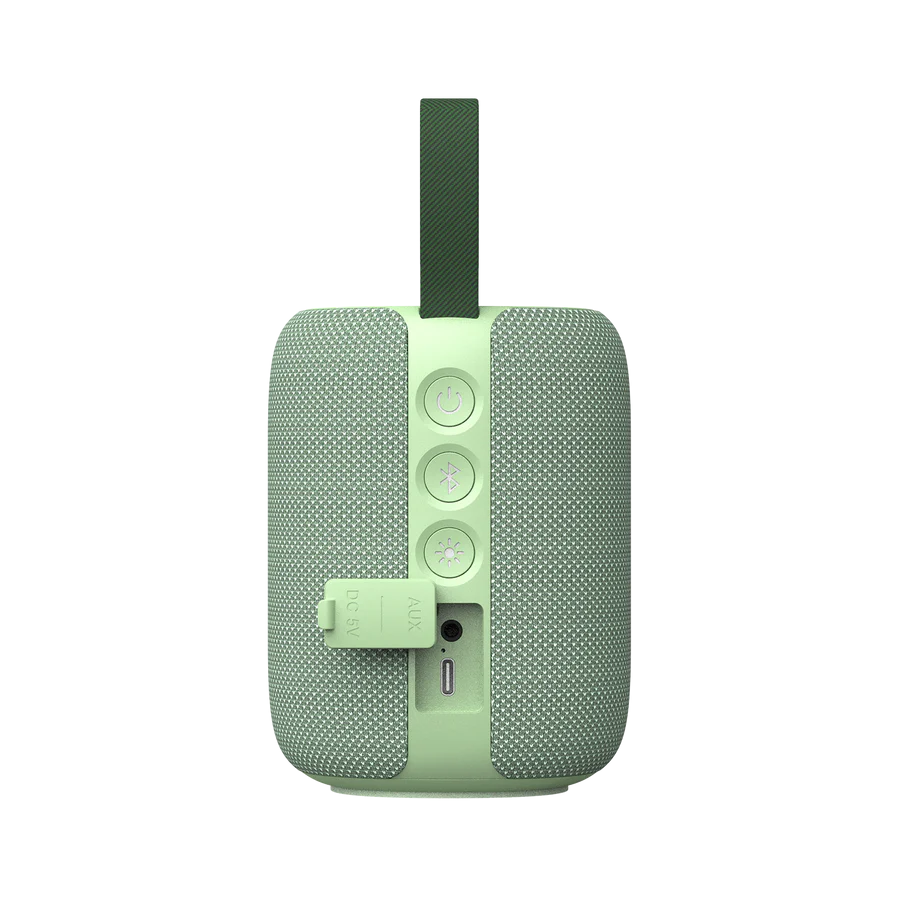 Boxa portabila Tribit StormBox Mini bluetooth verde vazuta din spate cu butoane de control si porturi protejate